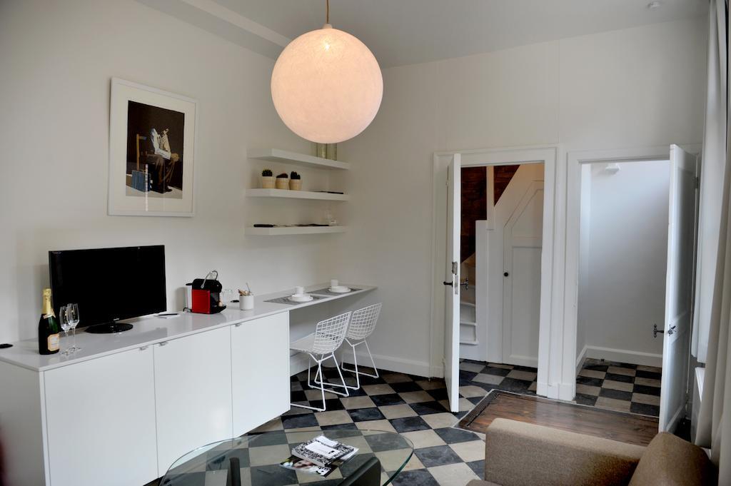 Guesthouse Bernardin Antwerpen Zimmer foto